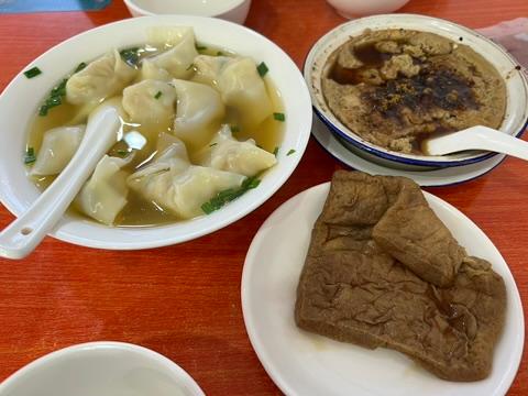 Dumplings, ginger sauce, and braised tofu